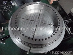 High precision rotary table bearings for indexing tables and swivel type milling heads