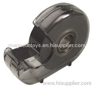 Flexible magnet roll with dispenser