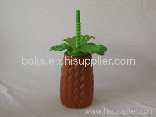 Plastic pineapple shaped Straw Cups