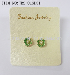 Fashion earring with colorful crystals