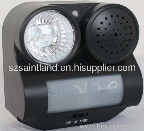 SD-045 Sound/Light Bird Repeller