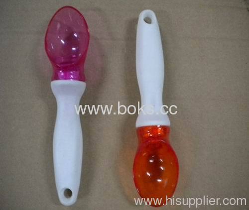 cheap plastic ice cream spoons