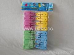2013 cheap 24pcs plastic clothespins