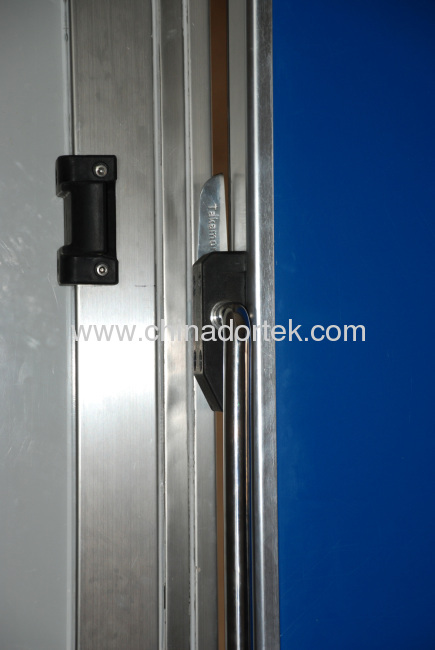 middle type sliding freezer doors with coated steel door panels