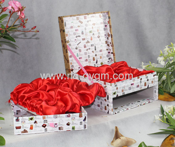 Clamshell Gift Boxes with Two Drawers