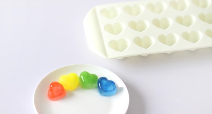 SGS Silicone Ice Maker Ice cube trays in heart style