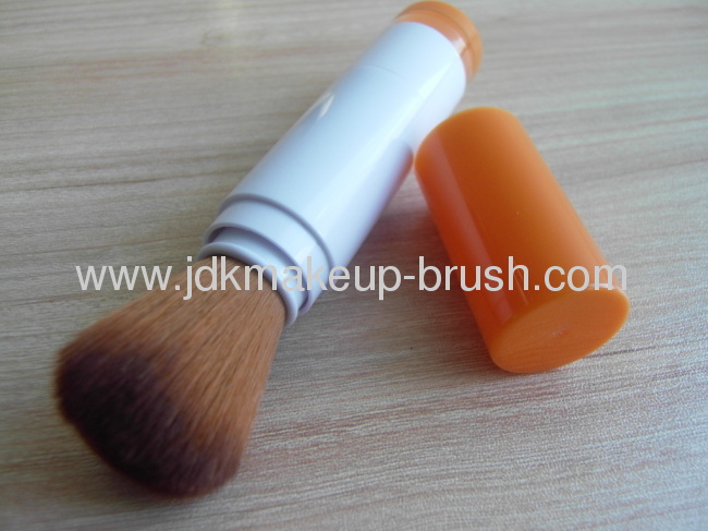 Portable Refillable Sunscreen Powder Brush