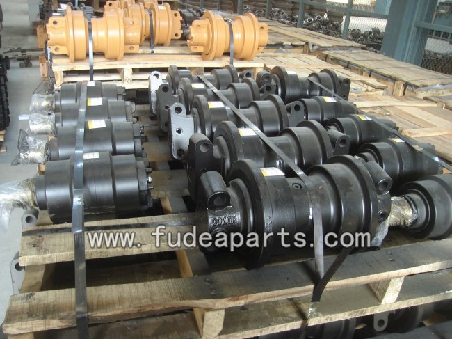 Construction Machine Parts / excavator track roller / bottom roller for doosan DH55