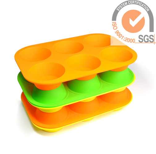 Fashion 4cupsSilicone cake mold tray in Green Color