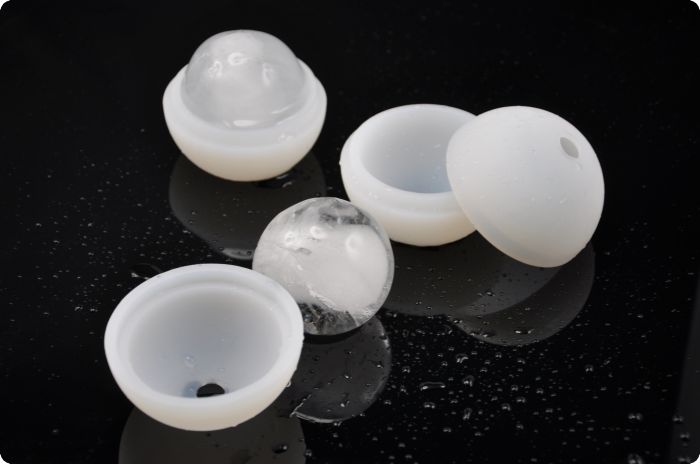 Cask Ice Rounds - Silicon Ice Mould Makes Large Slow Melting Ice Balls