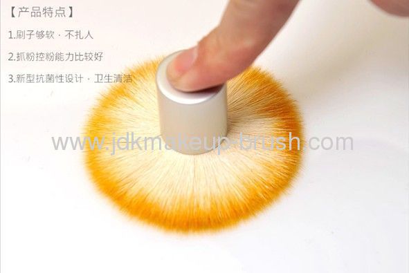 2013 Best PopularMakeup Kabuki Brush with 2 Tone Goat Hair