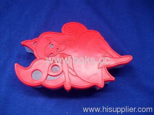 2013 red popular plastic cookie cutters pans