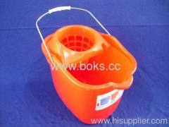 plastic mop bucket with wheel