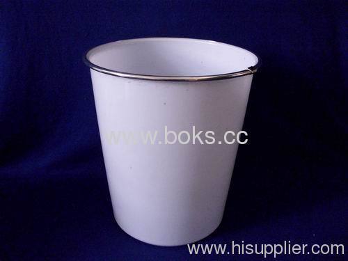 2013 round plastic waste buckets