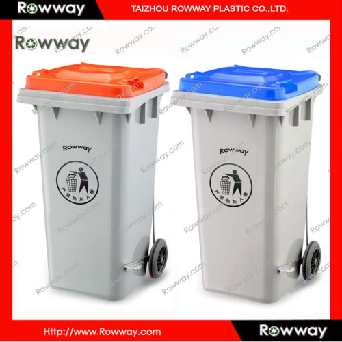 plastic dustbin with pedal