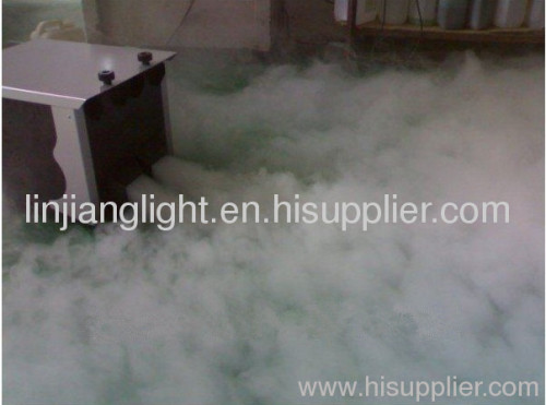 smoke machine fog machine