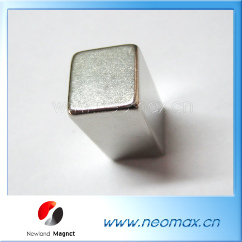 Poweful block neodymium magnet