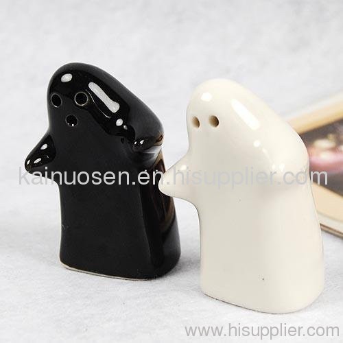 Hug cerami salt and pepper shaker