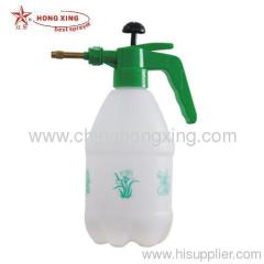 The 1.5 L Pressure Sprayer HX 02-2