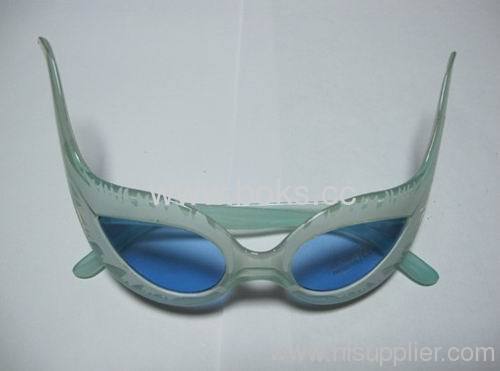 blue cheap plastic party glasses