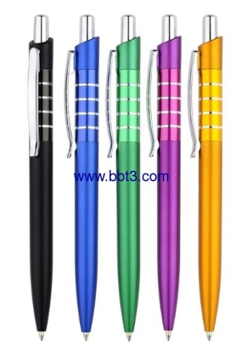 Promotional ballpen with matt barrel and shining chrome trims