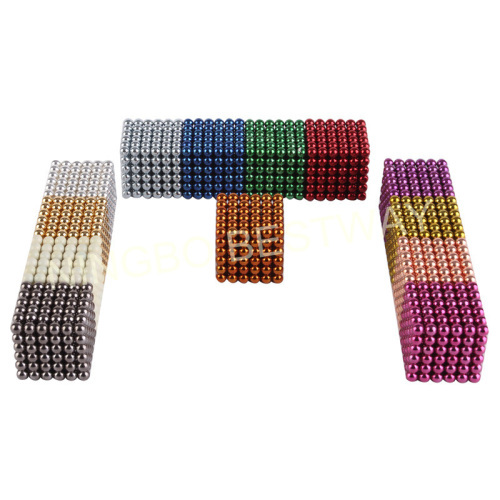 Color magnetic balls toy
