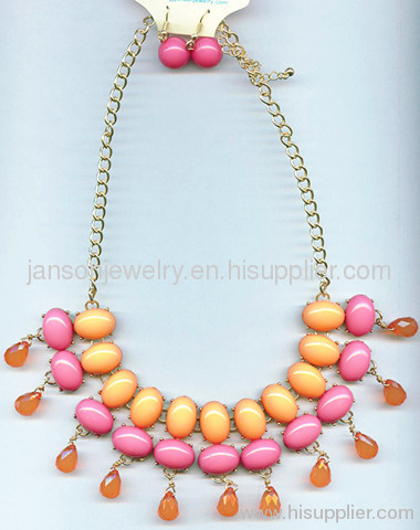resin beads dangling necklace