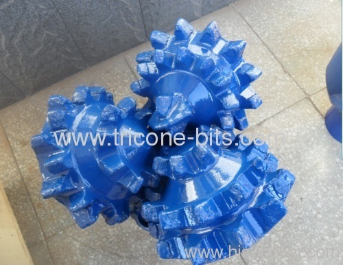 water drilling steel tooth tricone bits