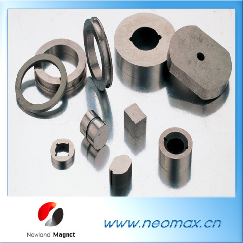 Variety of AlniCo magnets