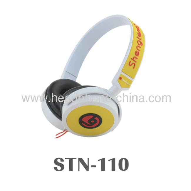 2013 Strong Bass Sound Over-Ear Headphones For iPhone, iPod, iPad, MP3/MP4 STN-110