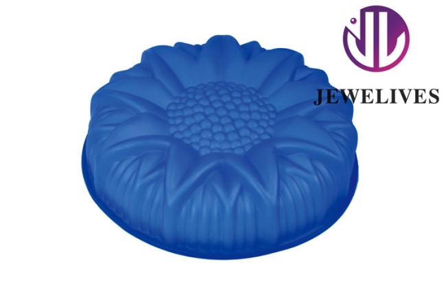 Non-stick sunflower Silicone cake pans in blue color