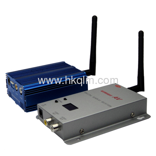 2.4 GHz 8 Channels 2000mW wireless video camera transmitter