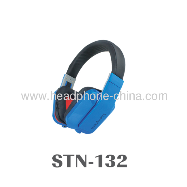 Hands Free Talk Foldable Over-Ear Stereo Headphones with MIC and Volume Control STN-132