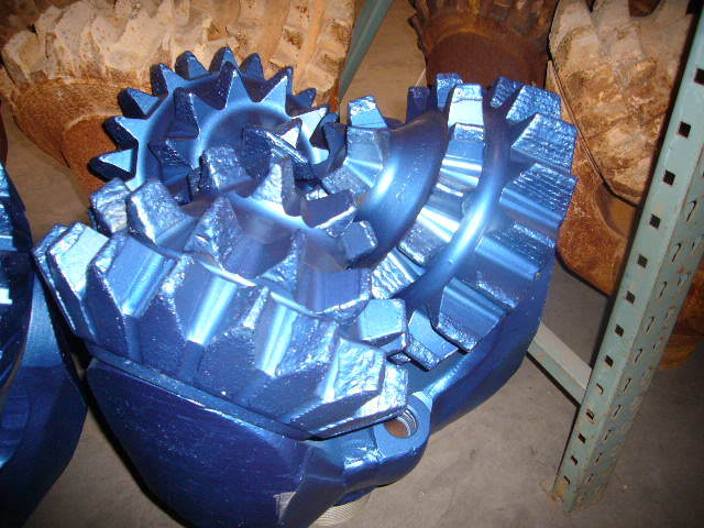 22 inch steel tooth drill bits