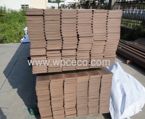 Renewable construction material wpc floor tile