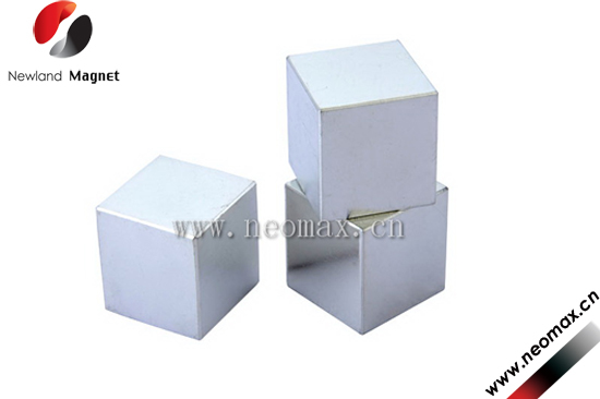 Thin rectangular neodymium magnets