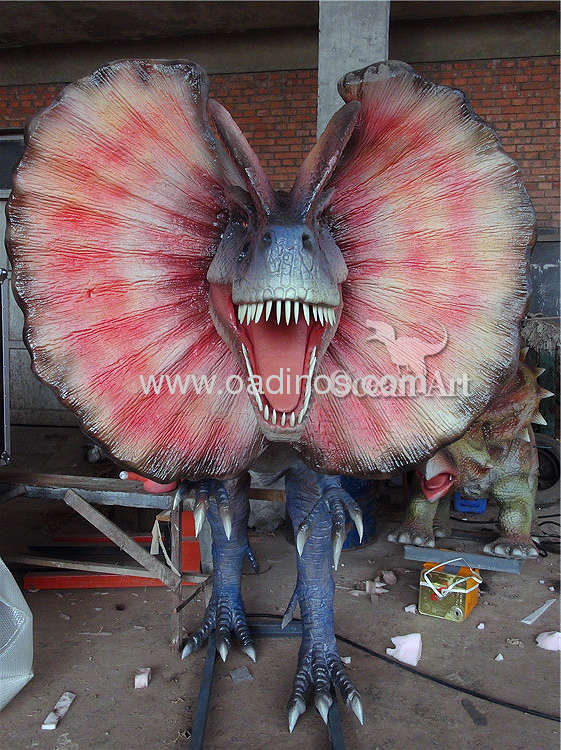 animated real size Dilophosaurus