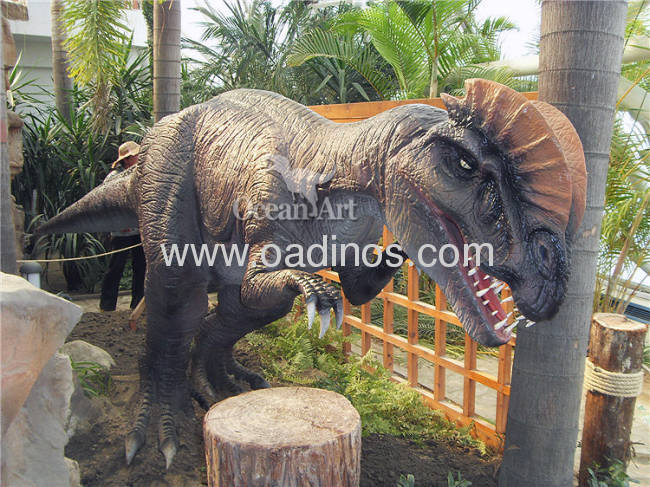 Animatronic dinosaur for amusement ride