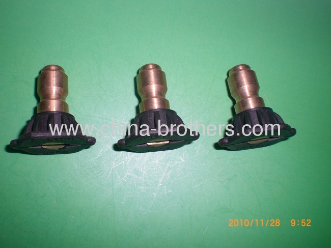 1/4 Brass Quick Connect Soap Nozzle Orifice size 4.0