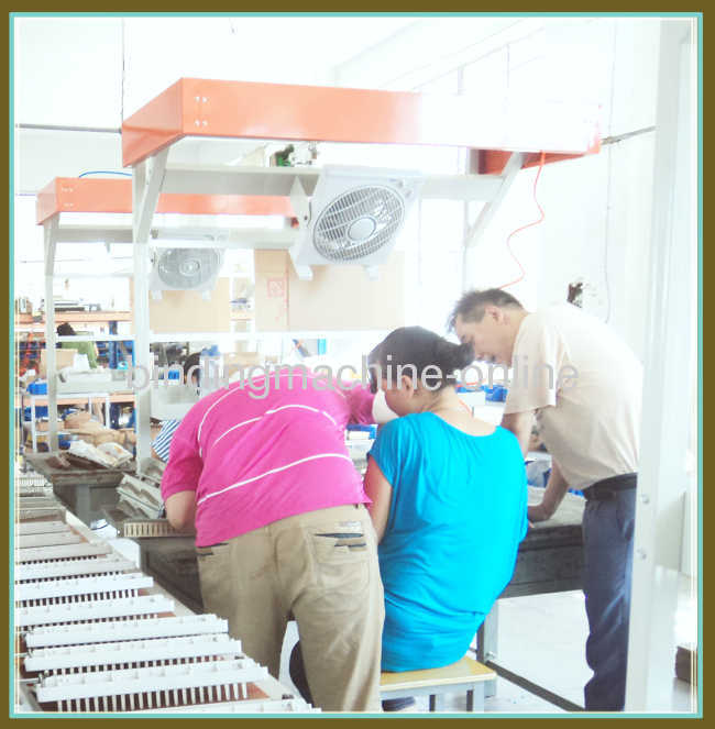 Heavy Duty Single Wire Coil Binding Machine