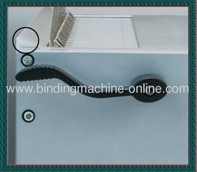 Manual Plastic Ring Binding Machine