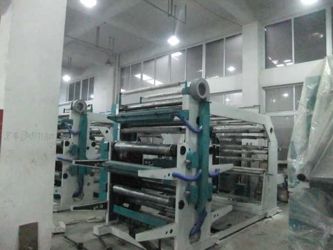 YT-41200 Four Color Flexographic Printing Machine Price In China