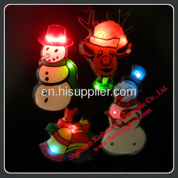 Flashing&glowing Santa Claus pin as Christmas decoration