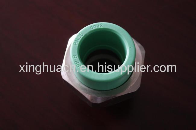 Popular green Male Adaptor Union 20*1/2