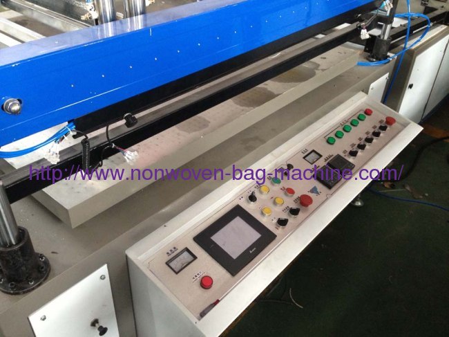 Automatic Roll to Roll Non-wovenFabric Screen Printing Machine