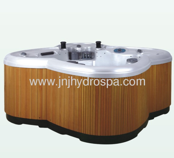 Outdoor whirlpool hot tubs