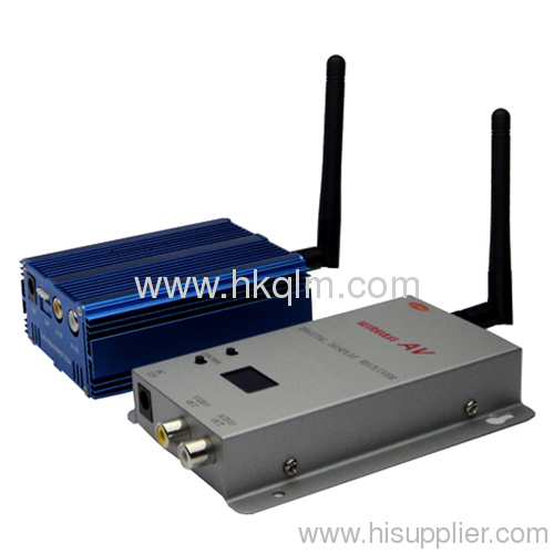 2.4 GHz 8 Channels 2000mW wireless video camera transmitter