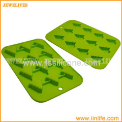 Christmas tree silicone ice cube tray with 12 cavities