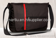 Smart Messenger Bag laptop