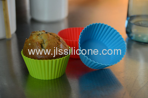 Mini silicone jelly and muffin baking mold